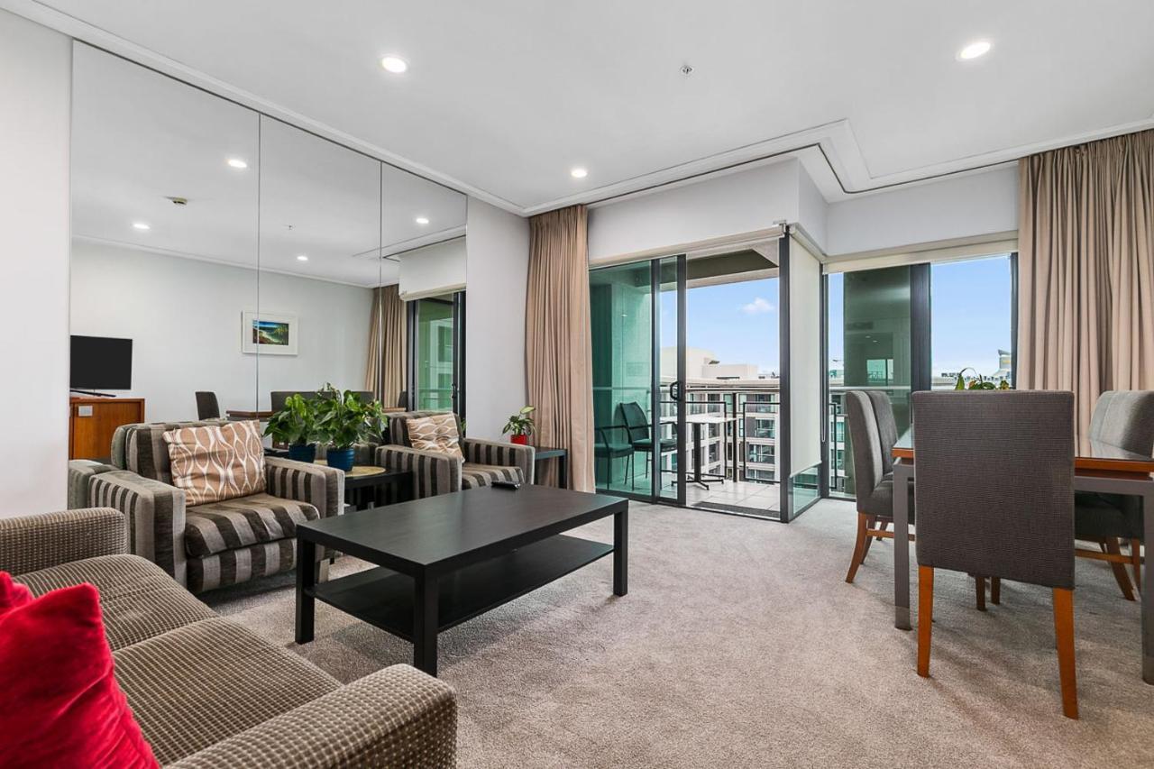Dazzling Sea Views - Heart Of The Viaduct Leilighet Auckland Eksteriør bilde